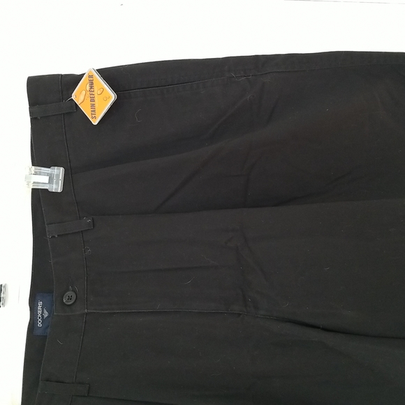 NWT Men's Dockers Go Khaki stain defender casual shorts. - Picture 2 of 7